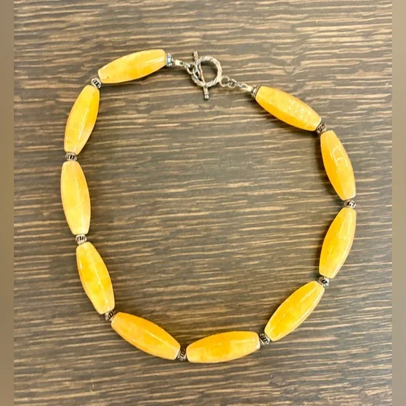 Women’s Costume Jewelry Lot 9‎ Necklaces, 1 Bracelet & 1 Brooch, Unique, Vinrage - Picture 2 of 12